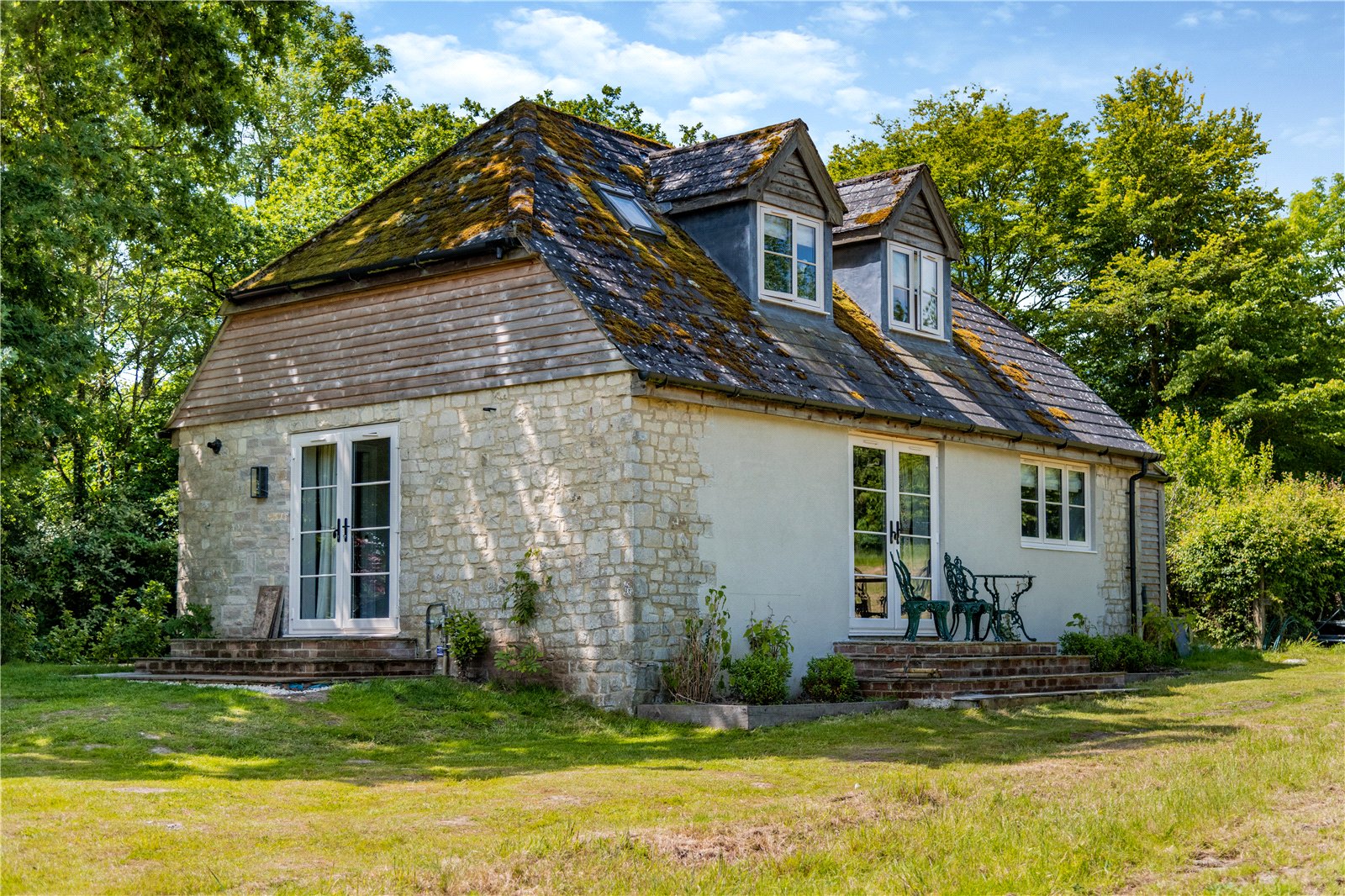Hugglers Hole, Semley
