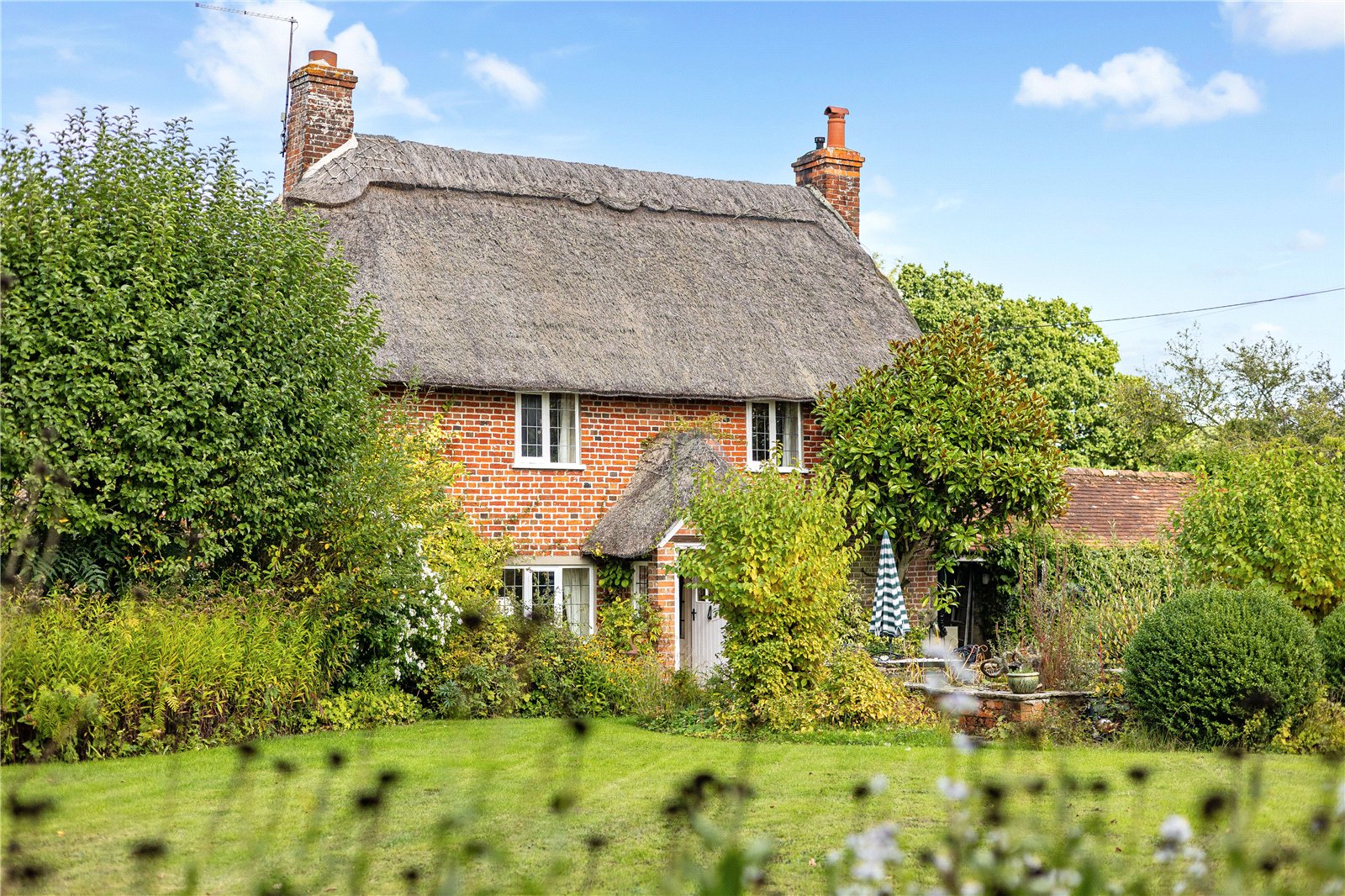 Corner Lane, Motcombe