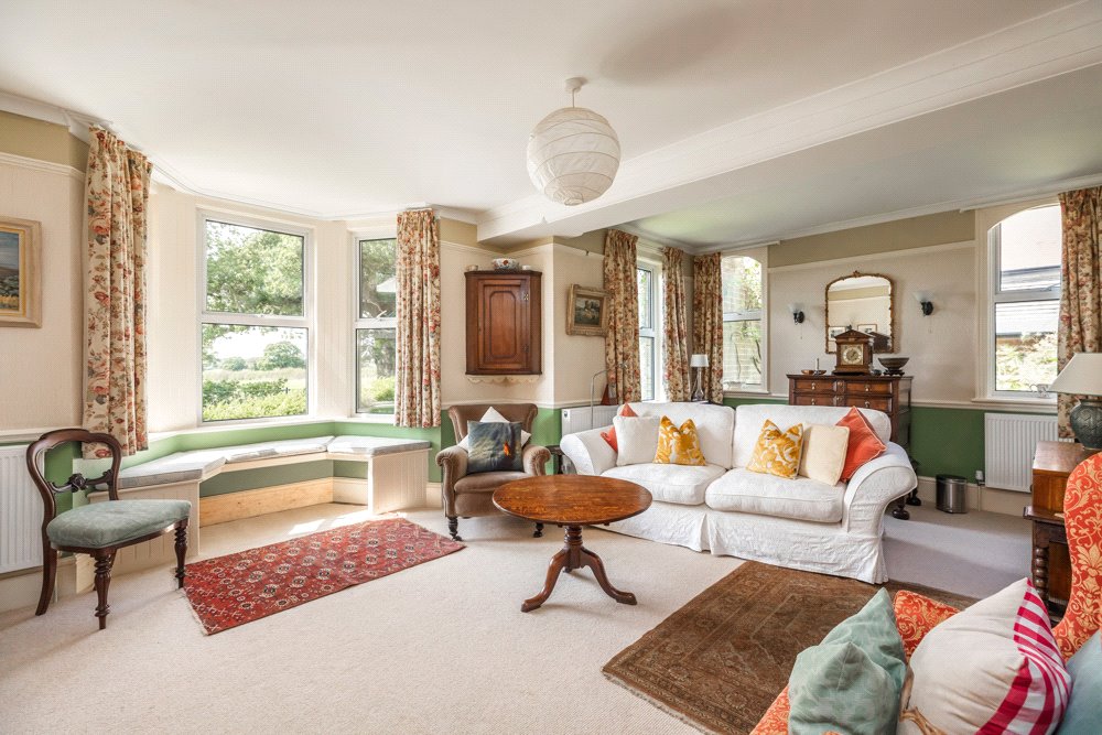 TSB240084_14.jpg TSB240084_14.jpg