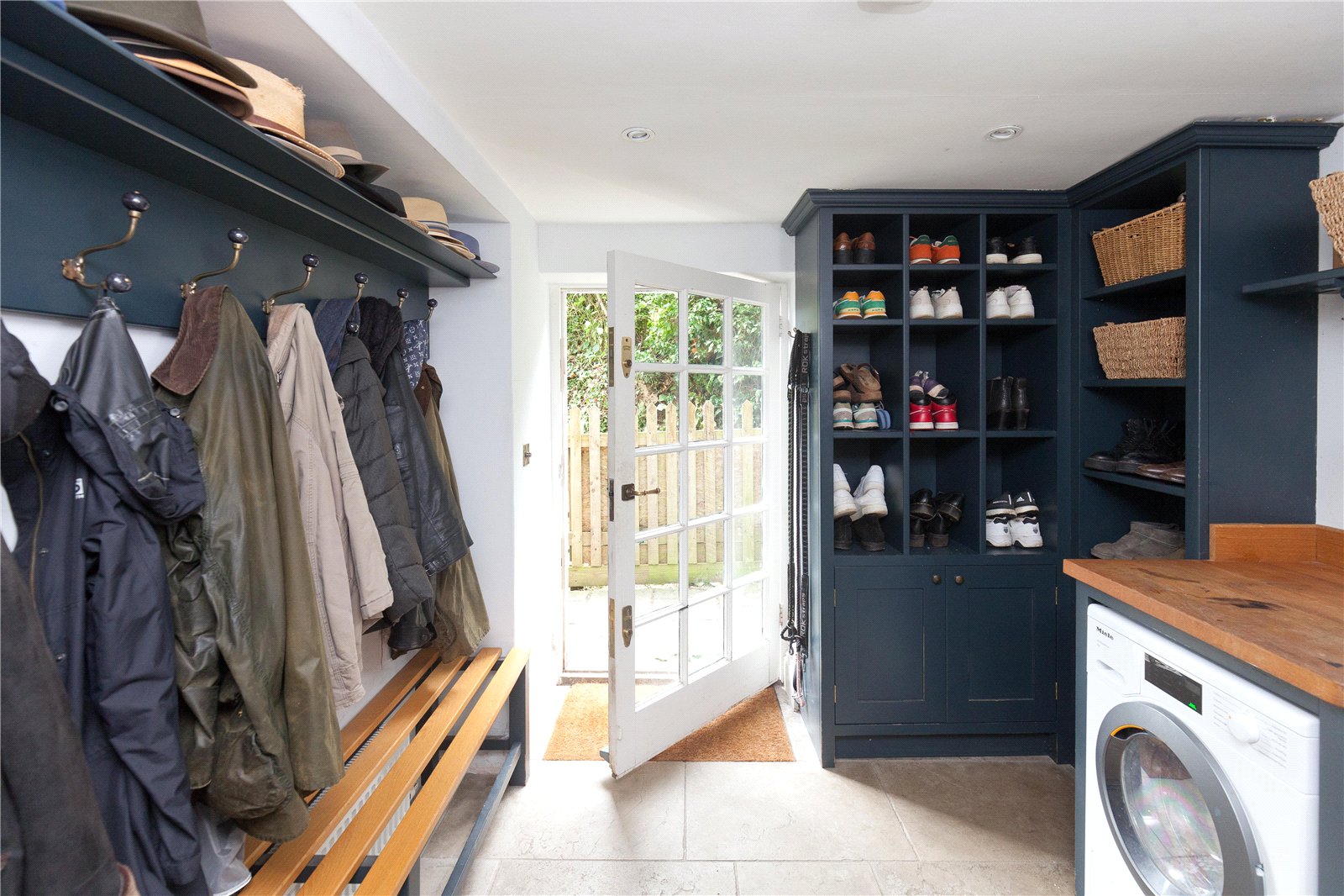 Picture No. 30 Picture No. 30