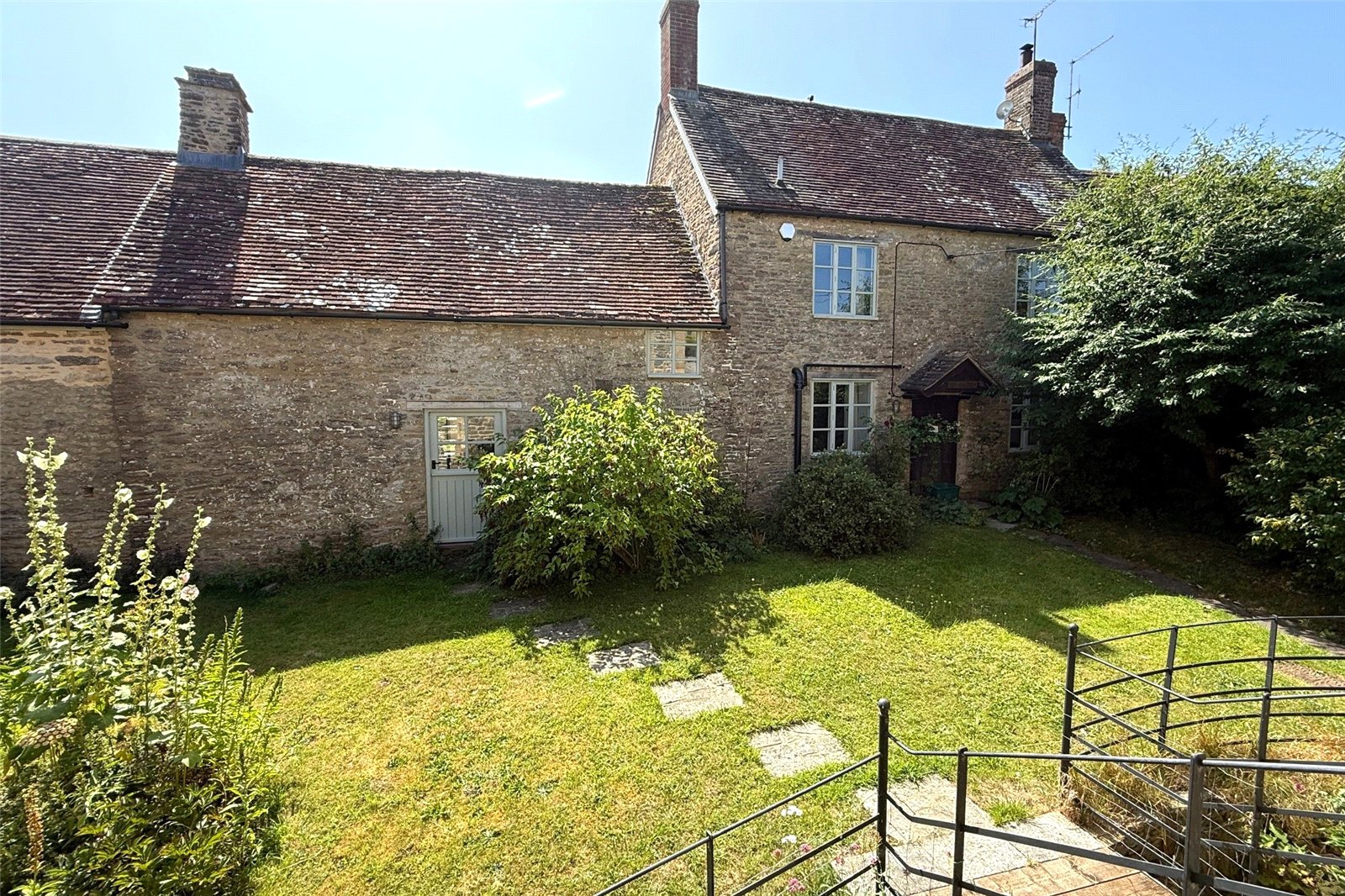 TSB250035_31.jpg TSB250035_31.jpg