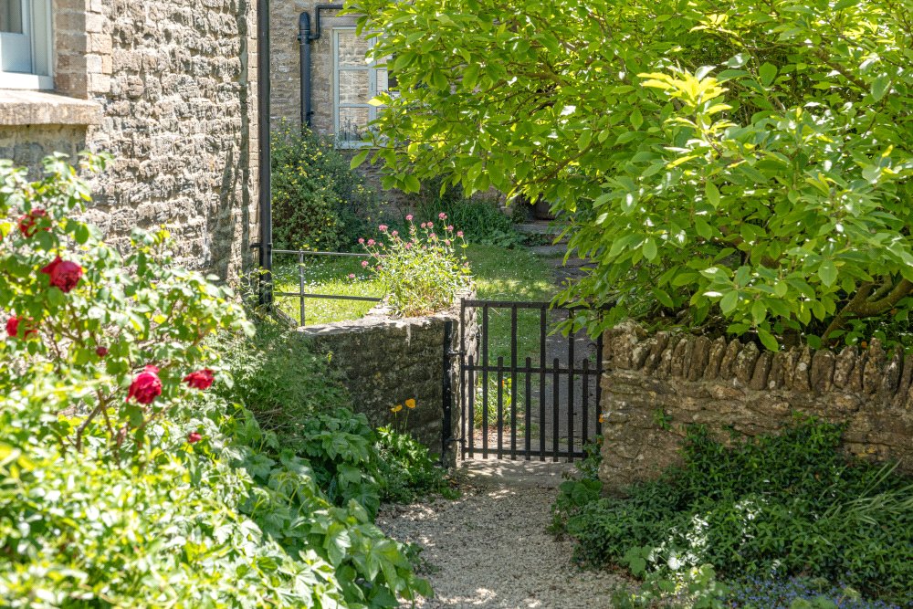 TSB250035_34.jpg TSB250035_34.jpg