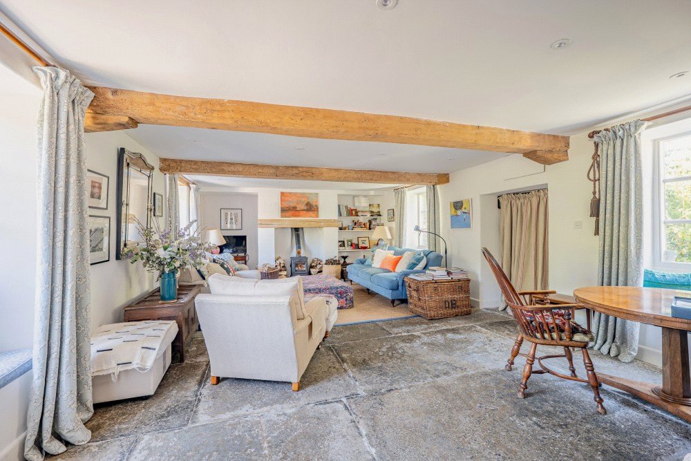 TSB250035_35.jpg TSB250035_35.jpg