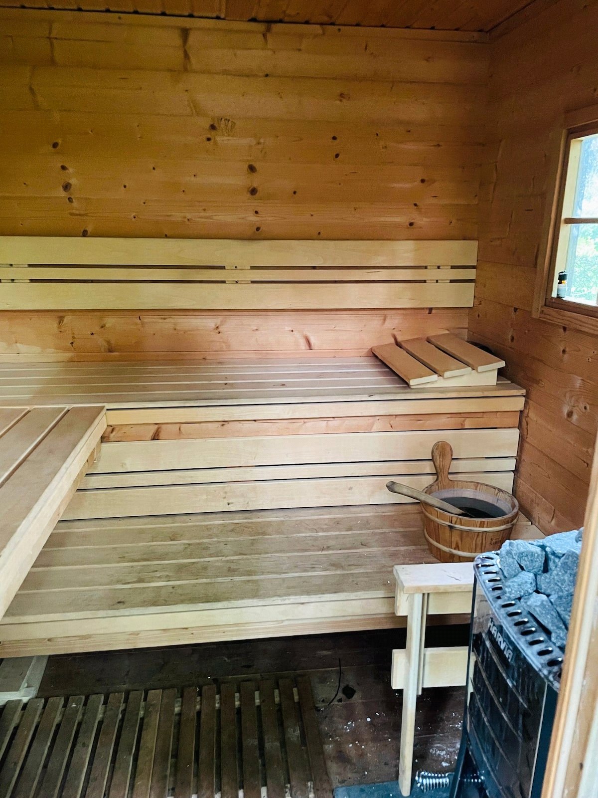 Picture No. 10 Picture No. 10