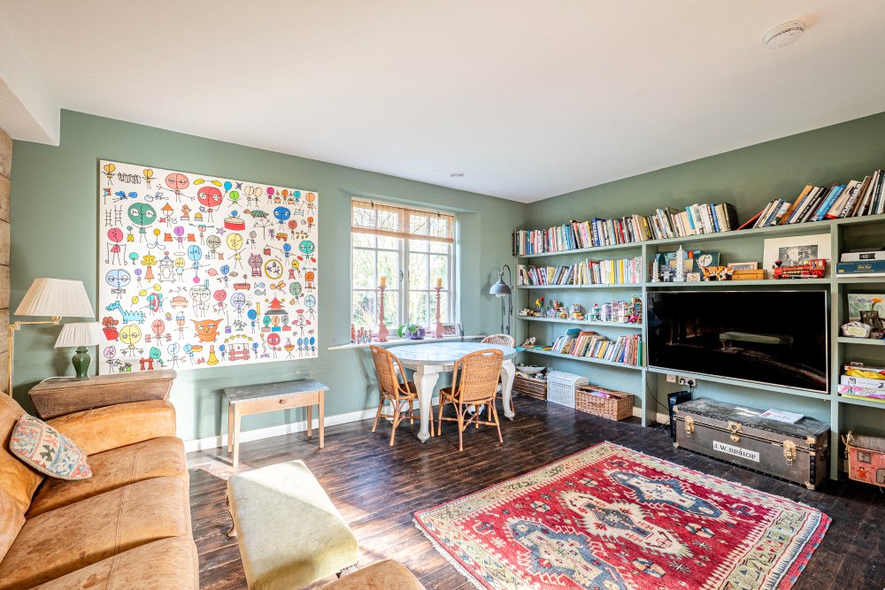 Picture No. 15 Picture No. 15