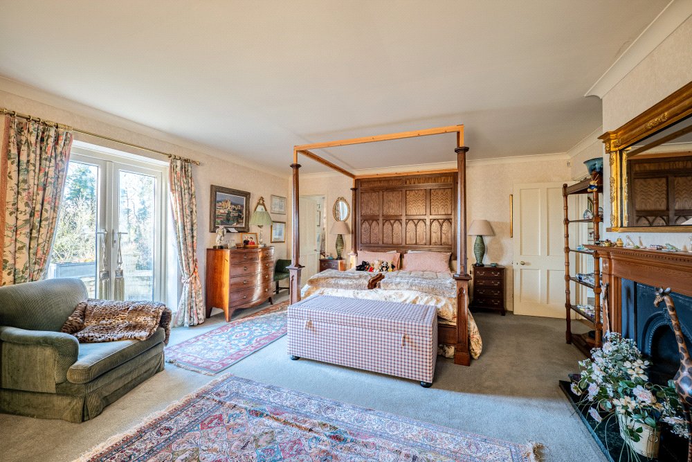 TSB250095_06.jpg TSB250095_06.jpg