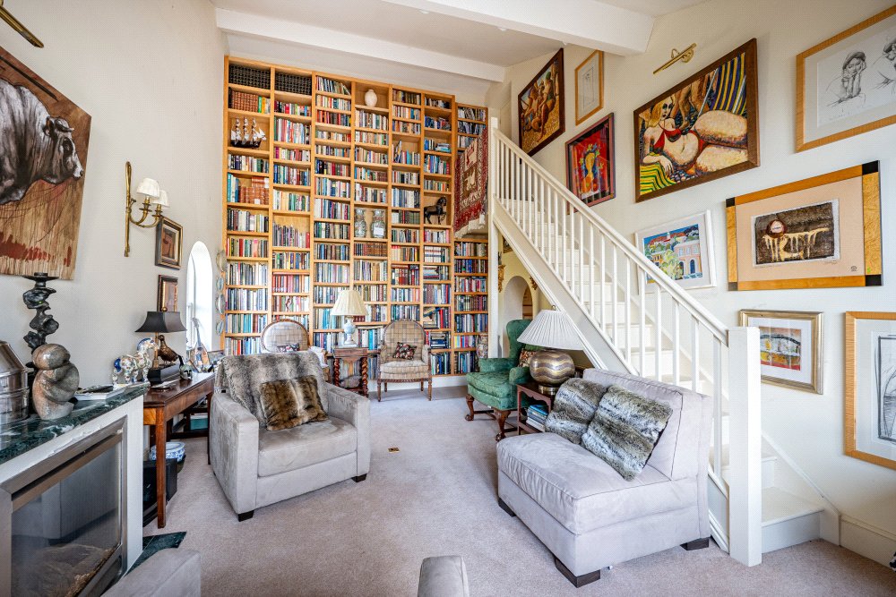 TSB250095_15.jpg TSB250095_15.jpg