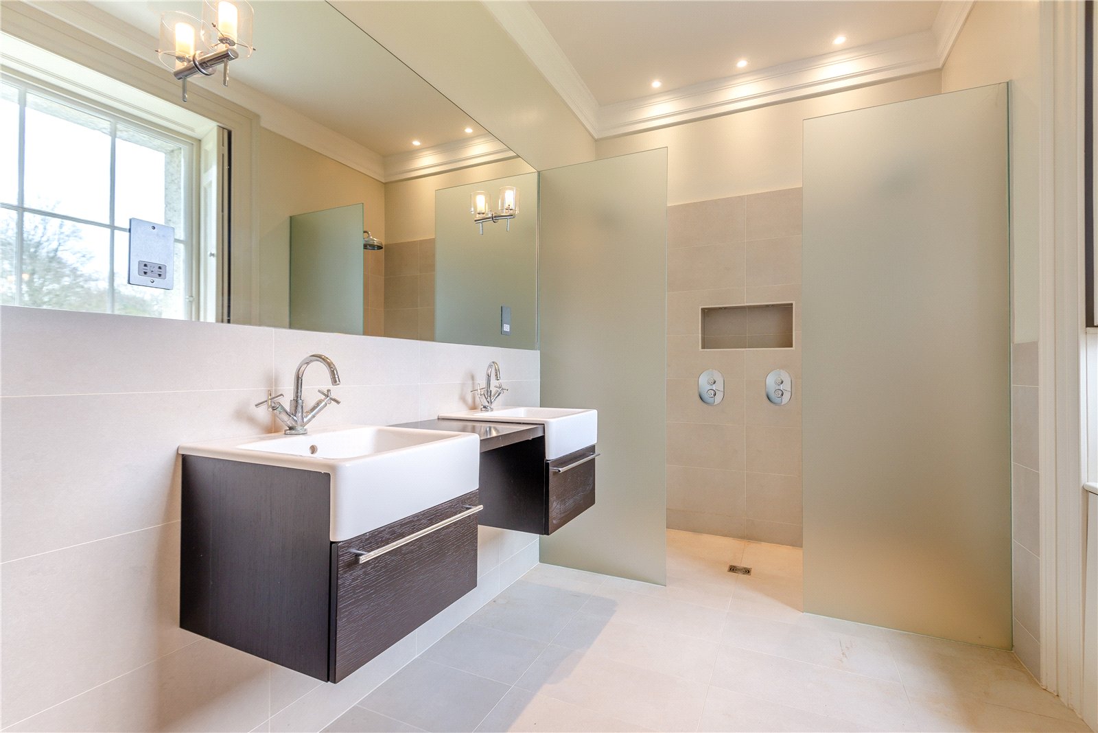 Picture No. 13 Picture No. 13